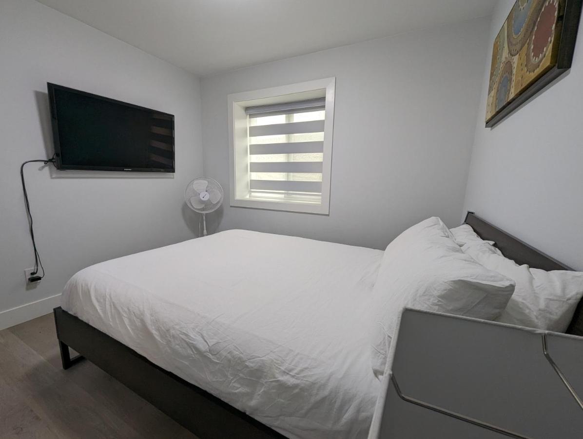 Modern & Luxurious Suites In Surrey Exterior foto
